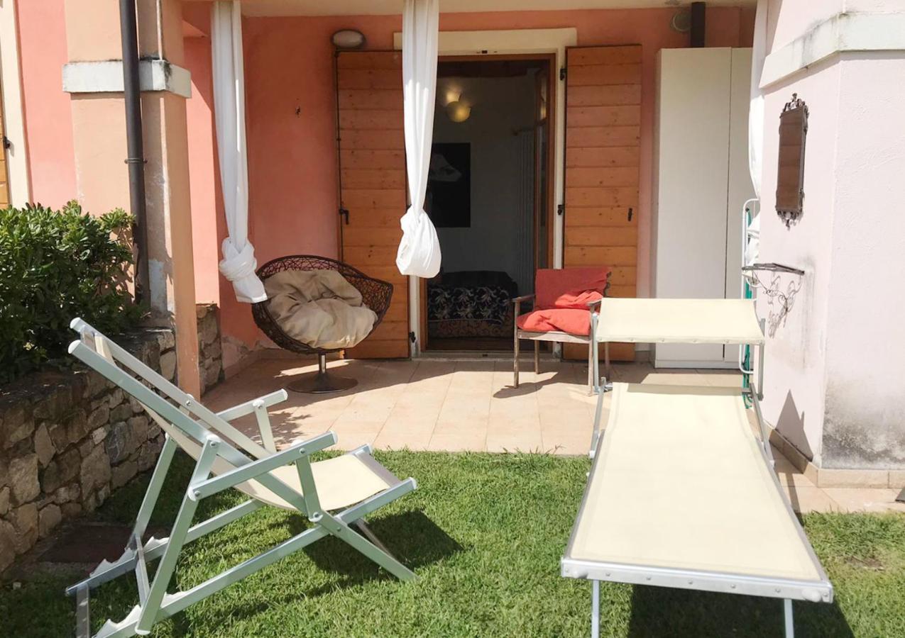 Luxury Apartments - Le Fate - Residence With Pool Manerba del Garda Exterior photo